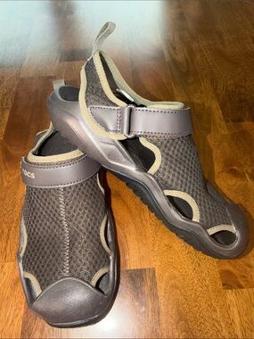 CROCS Swiftwater Men's Taupe and Beige Mesh Sport Slides